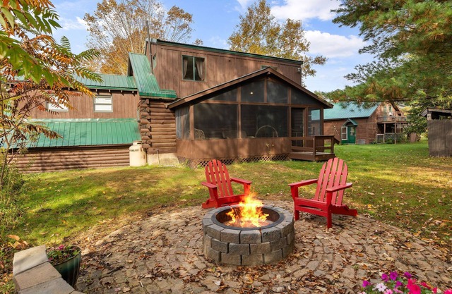 Secluded Family Getaway Cabin near Whiteface