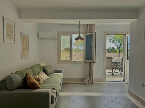 See the sea - 1 2 Two bedrooms apartment