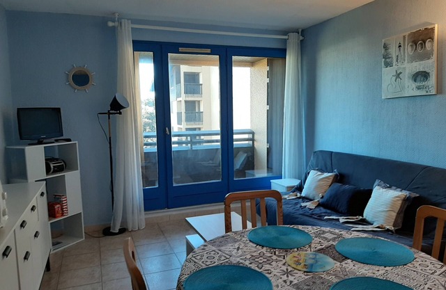 Seignosse: Cozy Studio Steps from Ocean & Close to Center