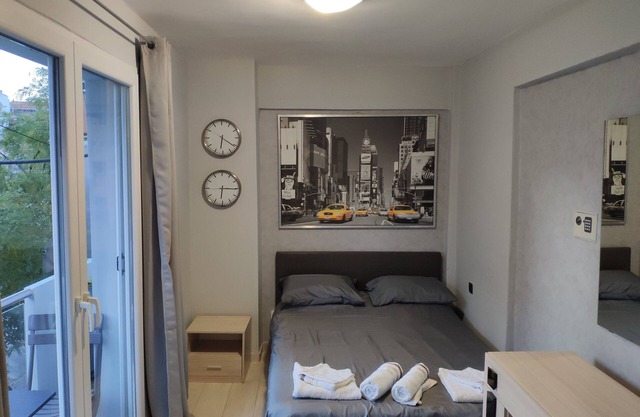 Self-catering accommodation located in the city centre of Kalamaria Thessaloniki