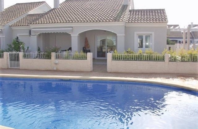 Semi detached bungalow OASIS PARK SUSANA in Vergel near Denia
