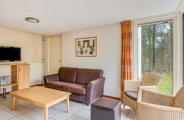 Semi-detached bungalow for 4 persons