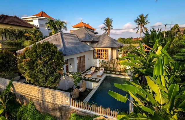 Semiramida Villa by EVDEkimi – Elegant 2BD w/pool, open-air bath, patio - Long stay extras