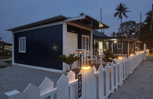 Serene Cabin Retreat in Kuala Terengganu