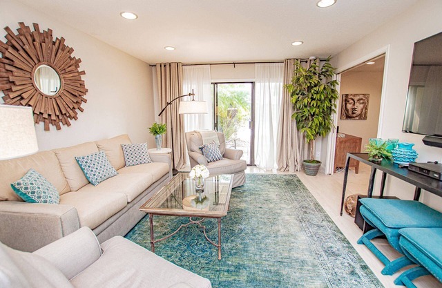 Serene Hideaway – Ground-Floor Corner Condo w/King Suite, Smart TVs & Private Patio!