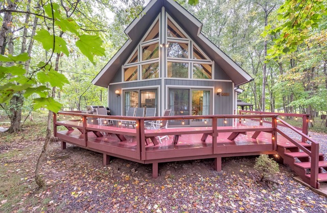 Serene Poconos Chalet - Hot Tub, Lake & Pool Access + Pet Friendly!