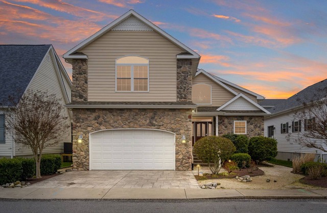 Serene Sea Captain - a Beautiful 5 Bedroom Family Home in North Ocean City!