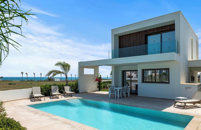 Serenity Waves Villa 22