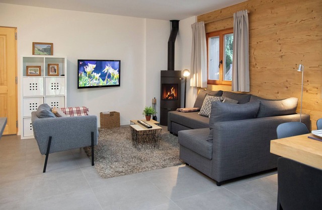 Sernisa Rez by Interhome