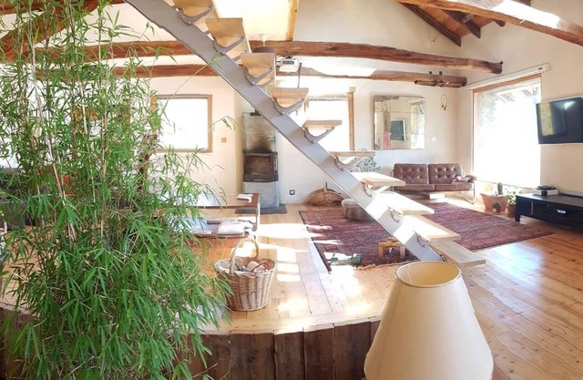 Serre Chevalier Briancon Near the slopes apartment sleeps 11