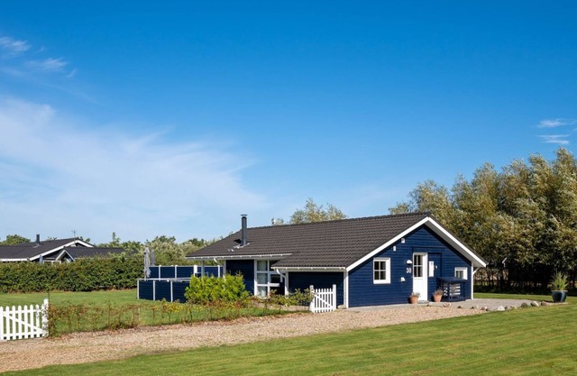"Shalin" - 1.4km to the fjord by Interhome