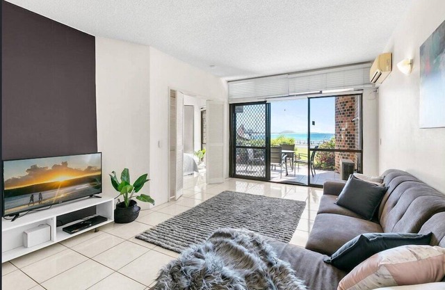Shandelle Unit 5 - Family Getaway with Ocean Views