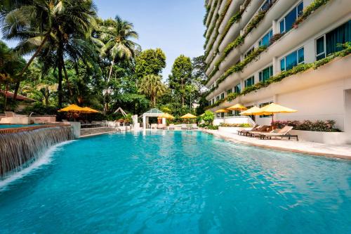 Shangri-La Apartments