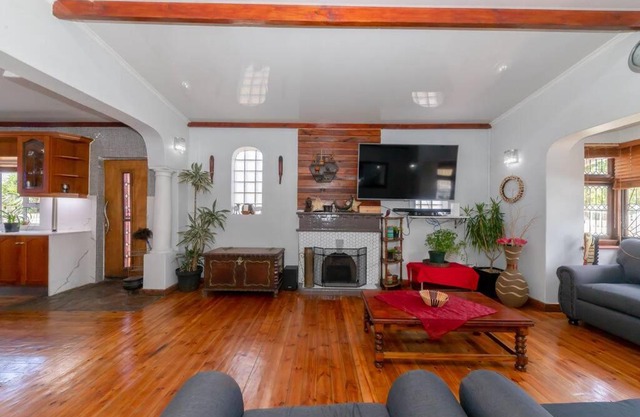 Sharods Self-catering Guesthouse
