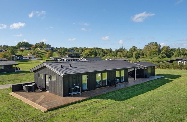 "Sighref" - 300m from the sea by Interhome