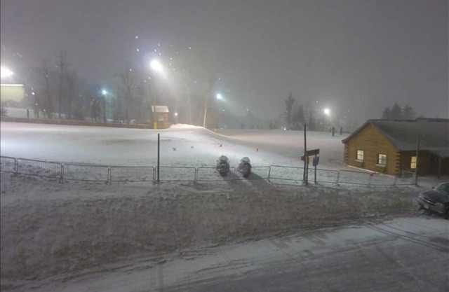 Silver Creek Slopeside View Studio- Ski-in/Ski-Out, Free Wi-Fi