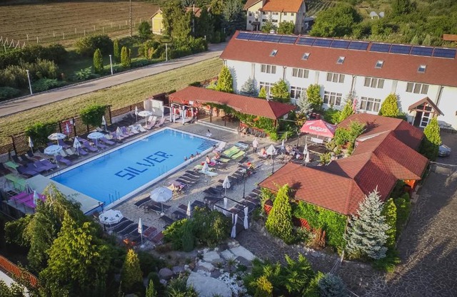 Silver Hotel