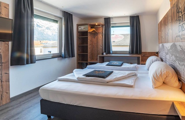 Single Room Business with Shower, Toilet - BinderS Budget City-Mountain Hotel