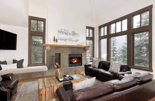 Ski-in-Ski-Out Home, Private Hot Tub, Garage, View