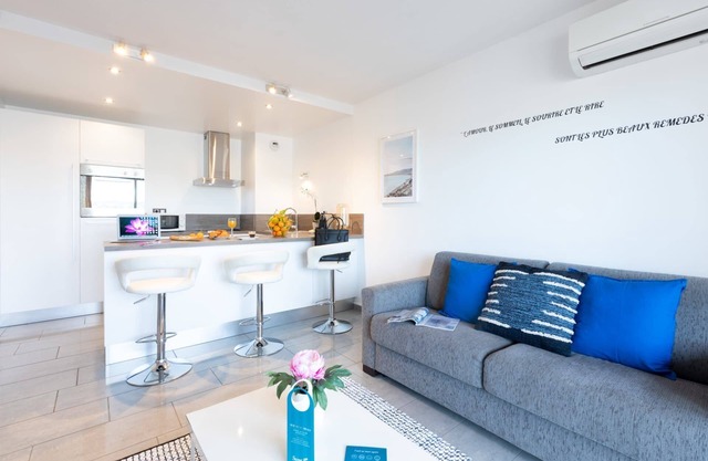 Sky View Terrace 7A - One Bedroom Apartment, Sleeps 4