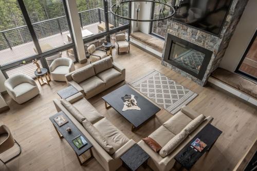 Skylark Chalet