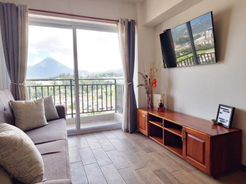 Skyline Penthouse 901