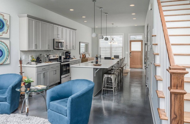 Skyline Retreat–East Nashville Luxe+Rooftop-Free Parking