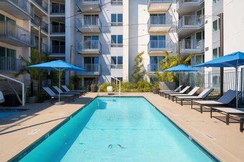 Skyline Suites