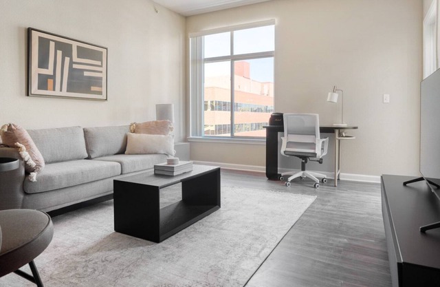 Sleek Cherry Creek 1BR w/ Gym, W/D & Roof Deck, near Mall, by Blueground
