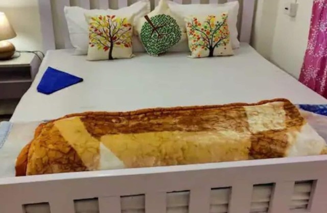 Sleep Inn Homestay AC n extra guest chargeable