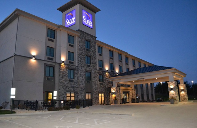 Sleep Inn & Suites Belmont/St. Clairsville