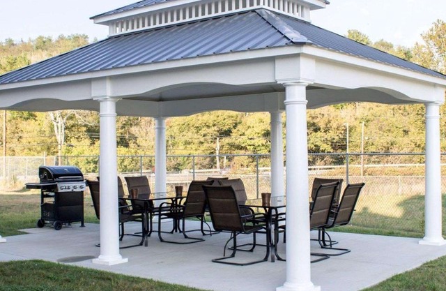 Sleep Inn & Suites Moundsville - Wheeling