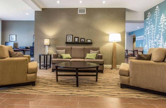 Sleep Inn & Suites