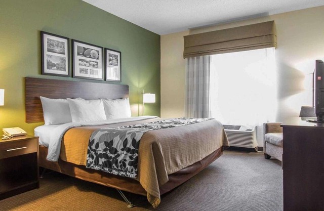 Sleep Inn & Suites