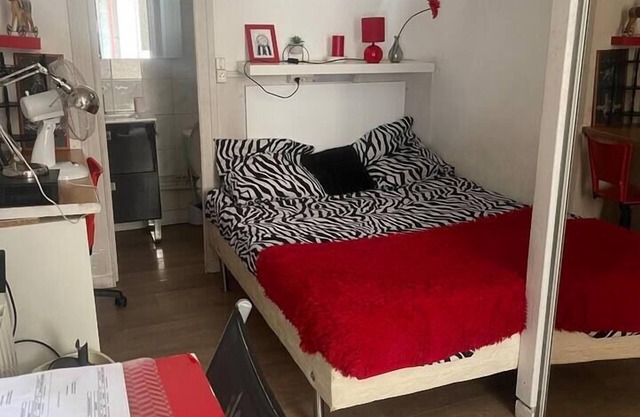 Small Studio in the center of town