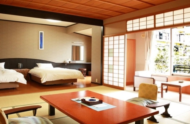 Smoking Room only Modern and spacious JapaneseWestern room Reasonable 2 people /Kaga Ishikawa