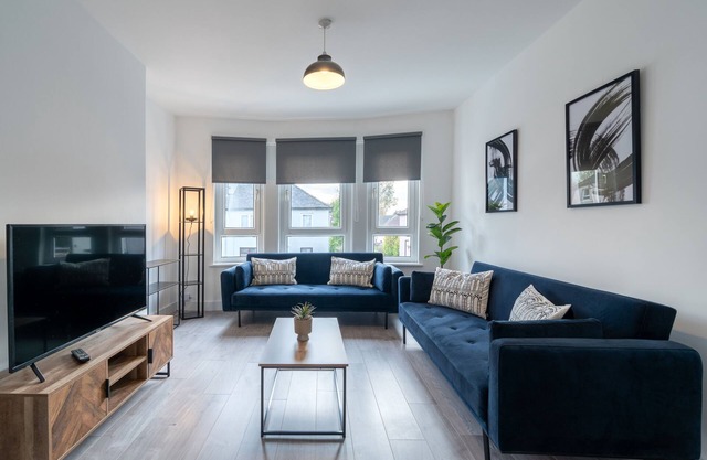 Snug Modern Home in The West End of Glasgow