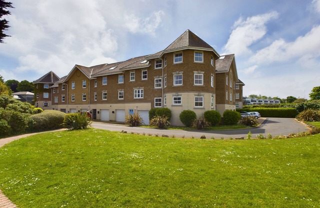 Solent Landing No. 12A - Beachfront