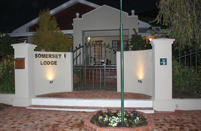 Somerset Lodge