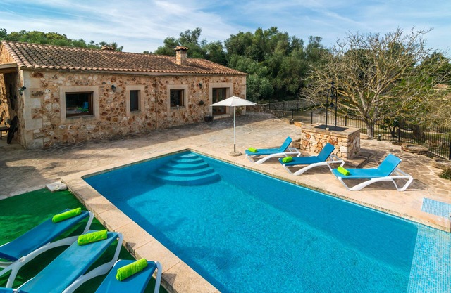 SON BARRIGO - Spectacular finca with private pool - Free Wifi