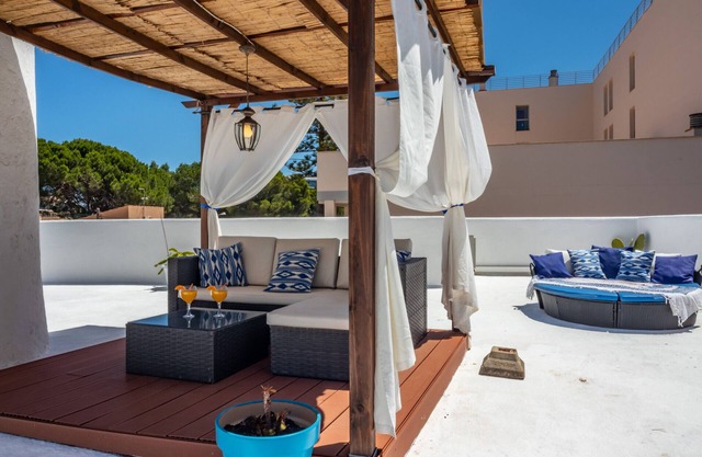Son Moll for 6 with swimming pool in Cala Ratjada, 100 m from the beach