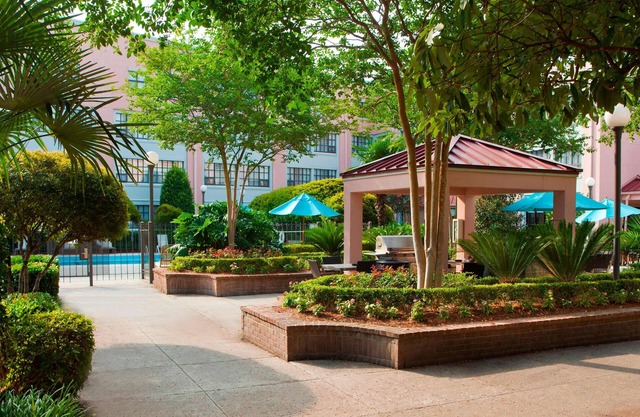 Sonesta ES Suites New Orleans Convention Center