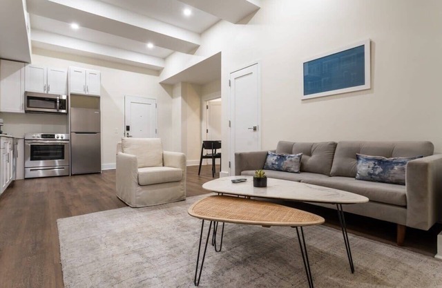 Sosuite | 1BR Apt Acc. w W/D, Gym, Lounge