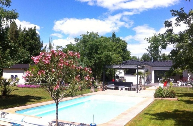 South Ardèche modern villa with swimming pool (classified 4*)