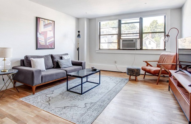 South Boston 1BR w/ W/D, steps from Carson & M St. Beach by Blueground