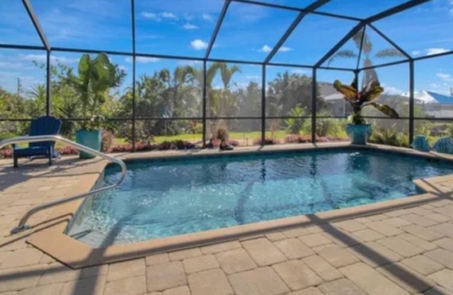 South Gulf Cove 4BR/2BA Heated Pool ,15 mins to the GULF