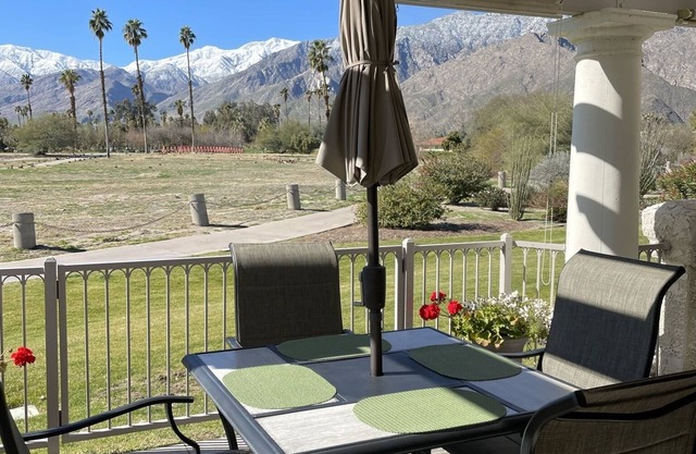 South Palm Springs Condo - Fantastic Mountain Views!