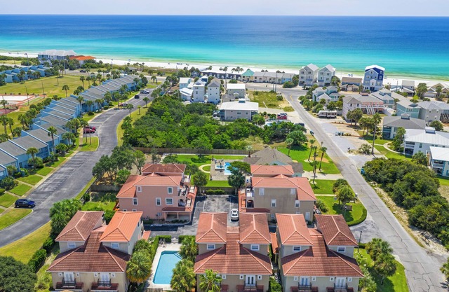Southfields Retreat | 4BR Getaway Near Laguna Beach, Carillon & Pier Park