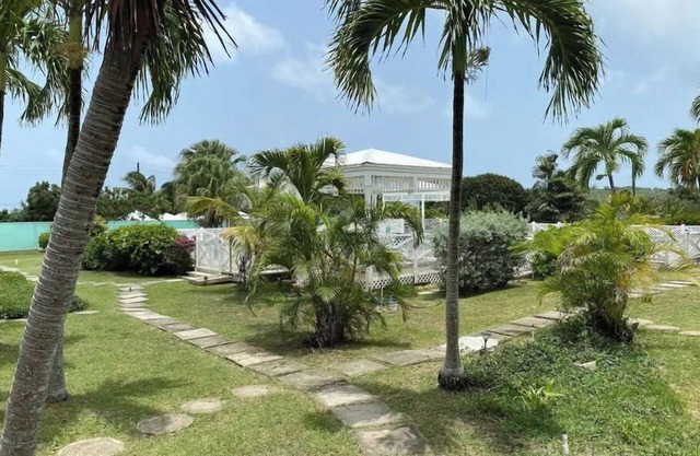 Southgate courtyard Unit 20