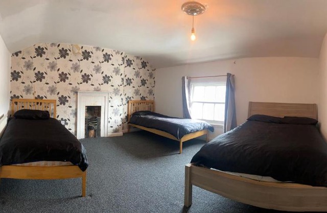 Southgate Lodge - Single/Twin, Double and Family rooms